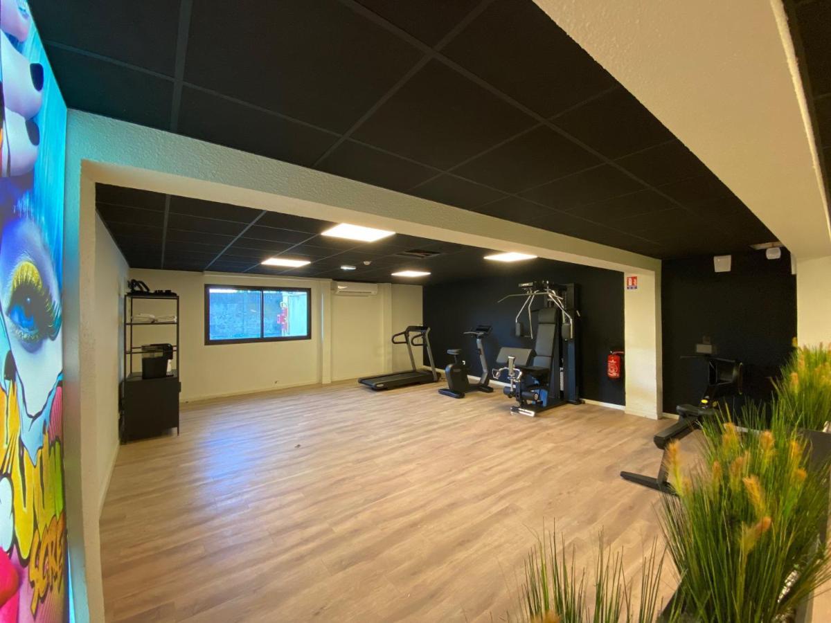 Отель Ibis Styles Bordeaux Sud Вильнав-д'Орнон Экстерьер фото