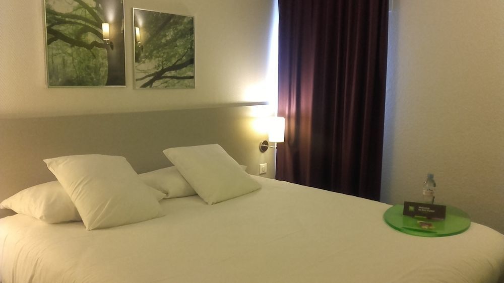 Отель Ibis Styles Bordeaux Sud Вильнав-д'Орнон Экстерьер фото